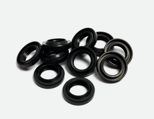 Oil seal 23/37/7